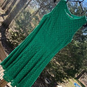 Sleeveless Green Lace Dress